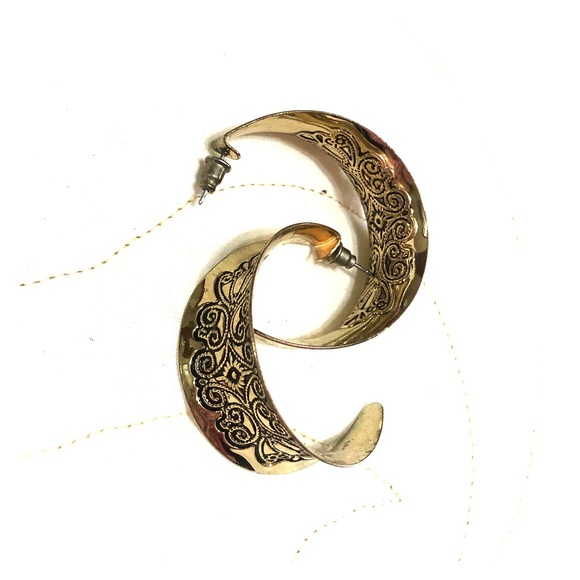 Jewelry - Gold with Black Scrolling Hoop Earrings